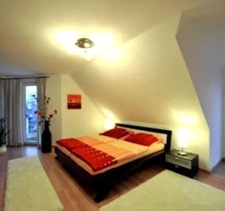 Apartment Gaestehaus Huebner - 1 Stefanie Potsdam